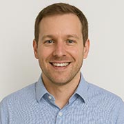 Viktor Langfeld Venture Capital Analyst